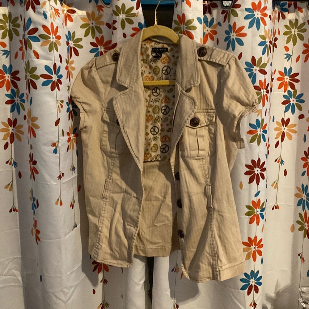 Fang Jacket